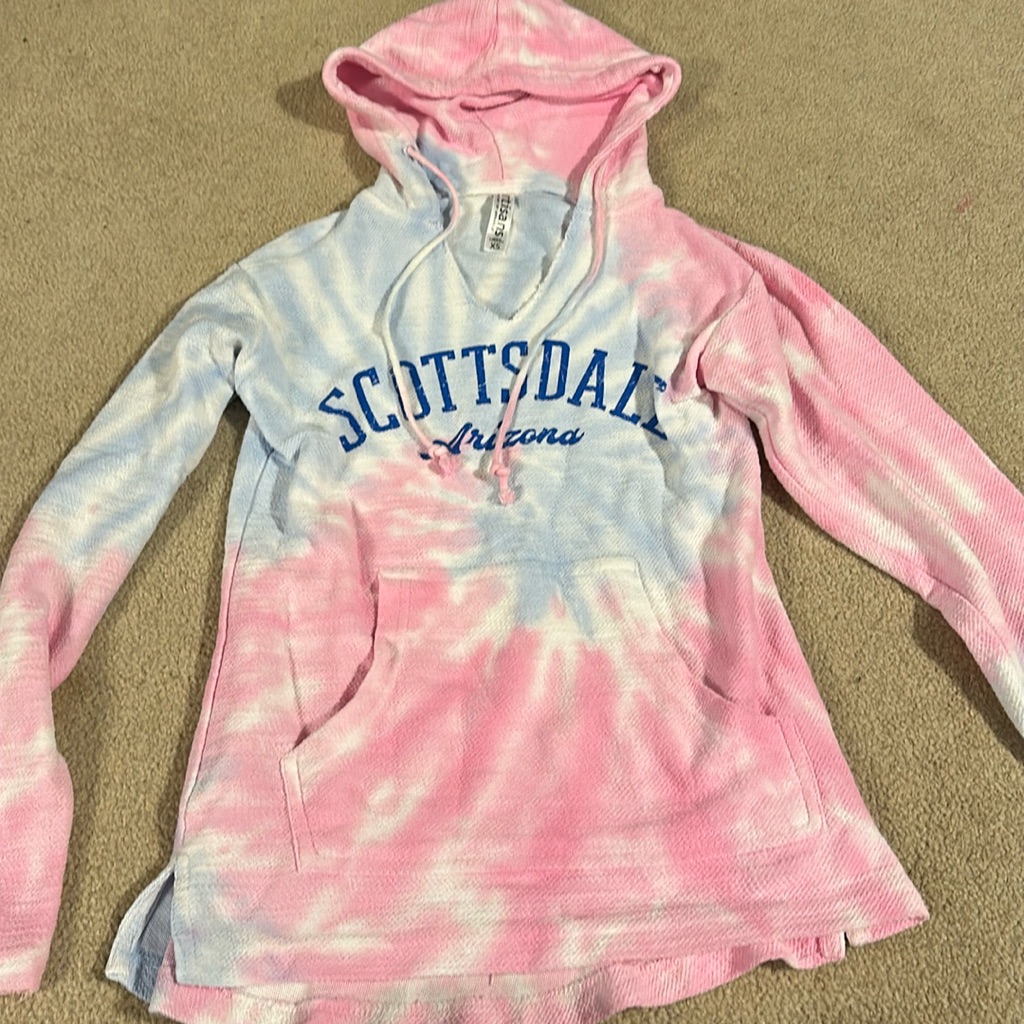 Artisans Womans Tie Dye Hoodie